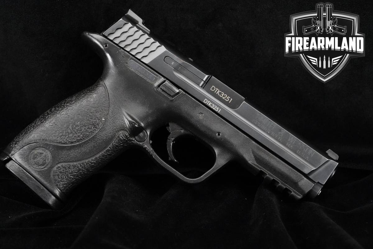 Smith & Wesson (S&W) M&P40 M1.0 40 S&W 4.25" M&P40 M&P-40