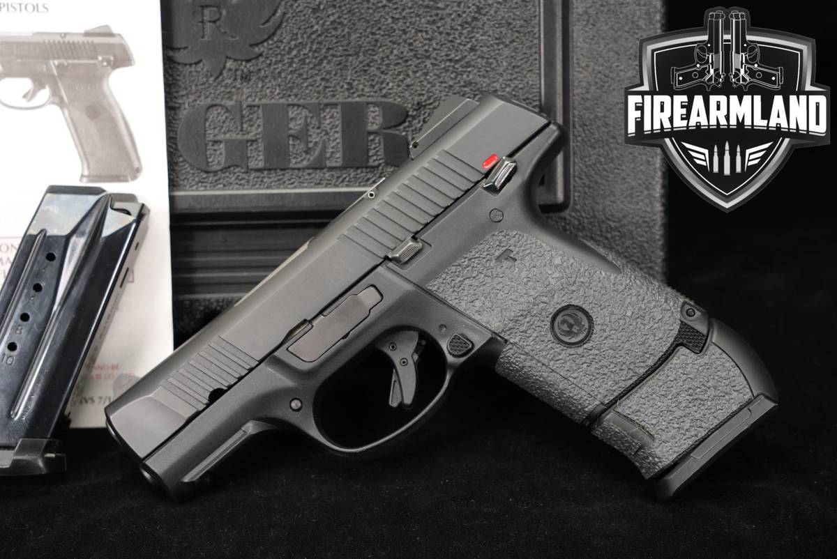 Ruger SR9c 9mm 3.5" SR9-C SR-9C +2 MAGS & ORIG CASE