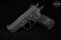 Sig Sauer P229 Elite .40 S&W Black in Good Condition Image 4