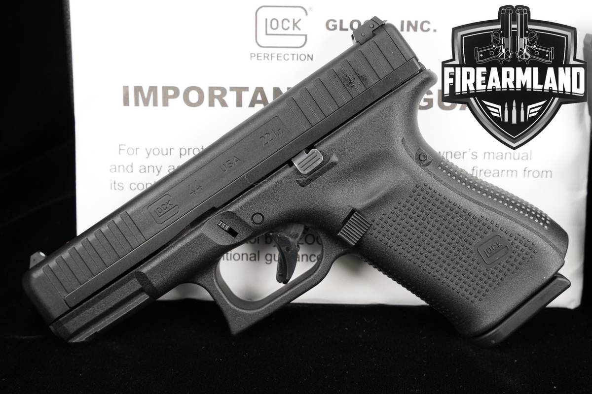 Glock 44 G44 22LR 4.02 +2 MAGS & ORIG CASE
