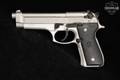 Beretta 92FS Inox 9mm Luger Stainless in Very Good Condition Image 4