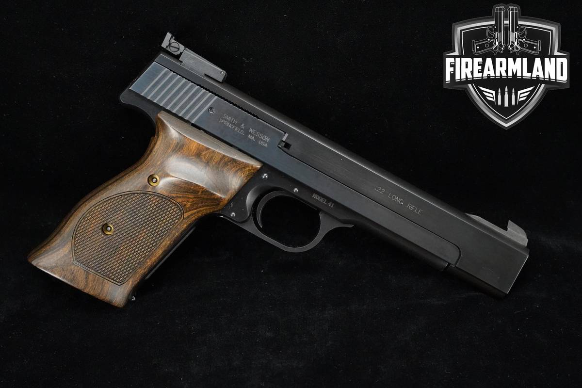 Smith & Wesson (S&W) Model 41 22LR 5.5" S&W 41 M41 +2 MAGS & ORIG CASE