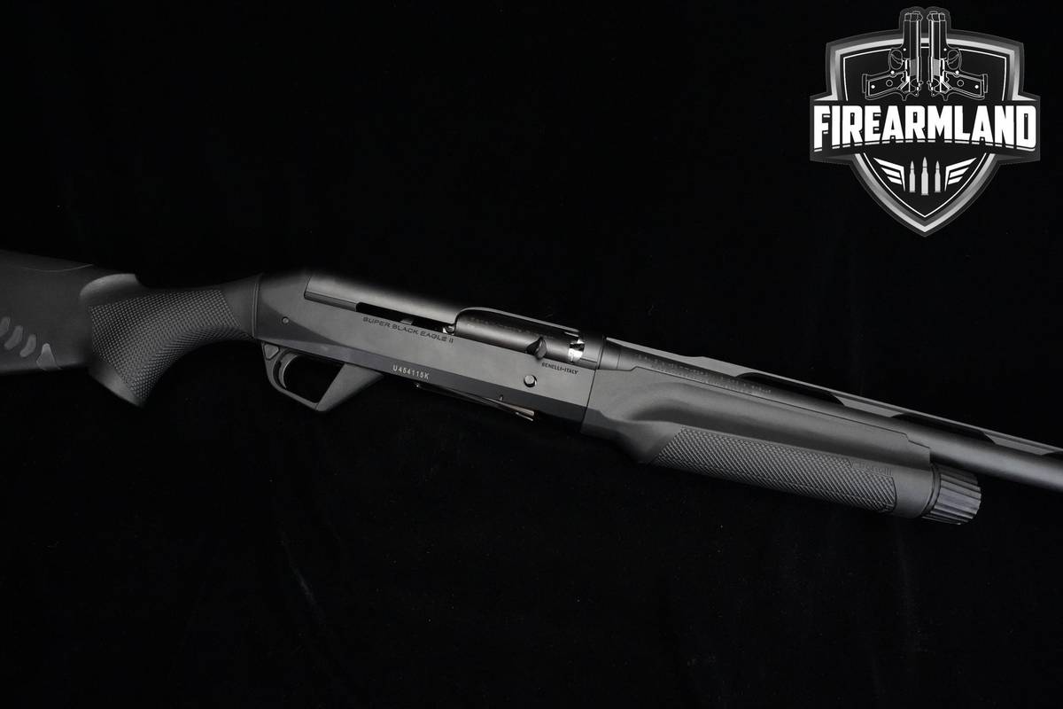 Benelli Super Black Eagle II ComforTech 12-Gauge Benelli VENT RIB ORIG CASE