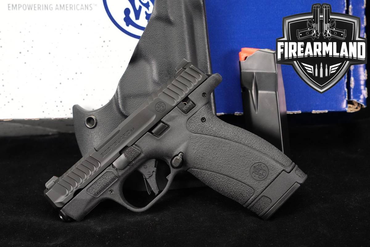 Smith & Wesson Bodyguard 2.0 TS S&W 380 ACP +2 MAGS, ORIG BOX & HOLSTER