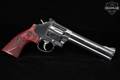 Smith & Wesson (S&W) Model 686-6 Plus Deluxe .357 Mag. Polished Stainless in Excellent Condition Image 3