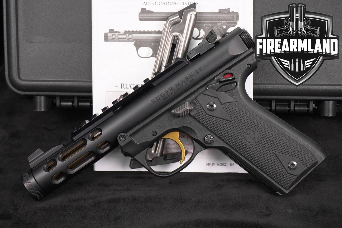 LIKE-NEW Ruger Mark IV 22/45 Lite 22LR 2245 22 45 THREADED +2 MAGS, CASE
