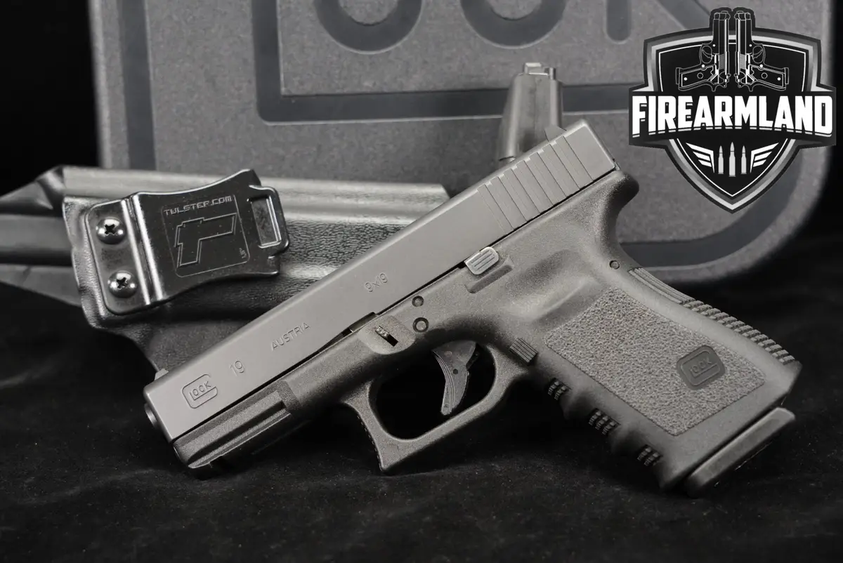 Glock 19 Gen3 G19 Gen 3 9mm 4.02" +2 MAGS, ORIG CASE & HOLSTER