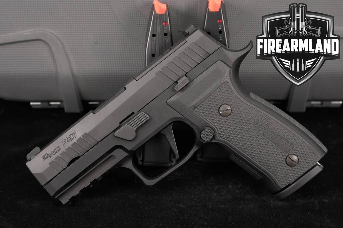 Sig Sauer P320 AXG Carry R2, First Responder OR 9mm +3 MAGS, ORIG CASE