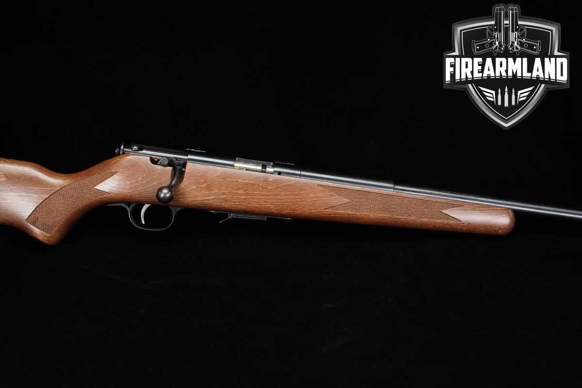 Savage Arms Model 93R17 17 HMR 21" Blued & Wood Monte Carlo