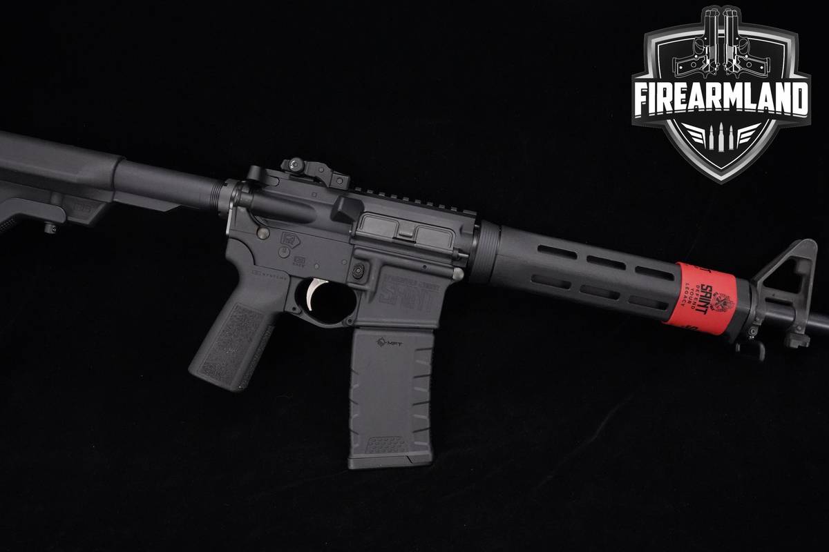 Springfield Armory SAINT 5.56 NATO AR-15 Springfield-SAINT AR-15 AR +2 MAGS