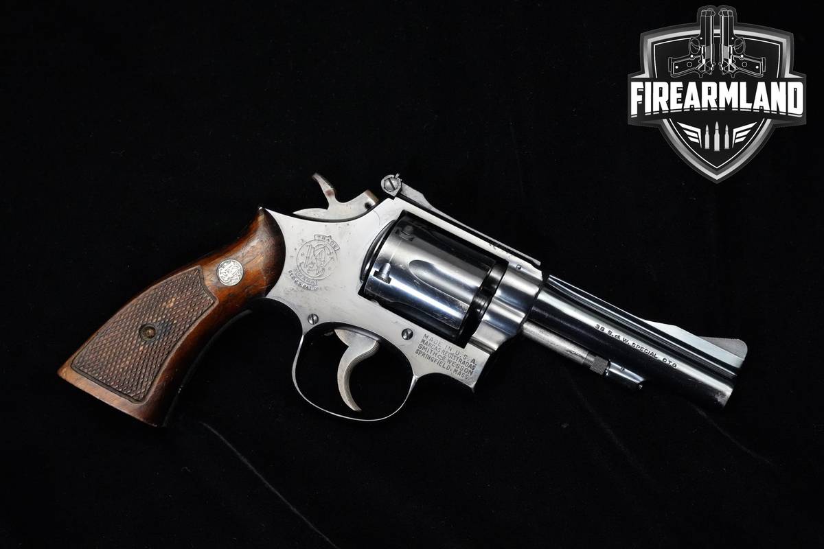 1966 Smith & Wesson (S&W) Model 15-2 Combat Masterpiece 38 Special S&W 15-2