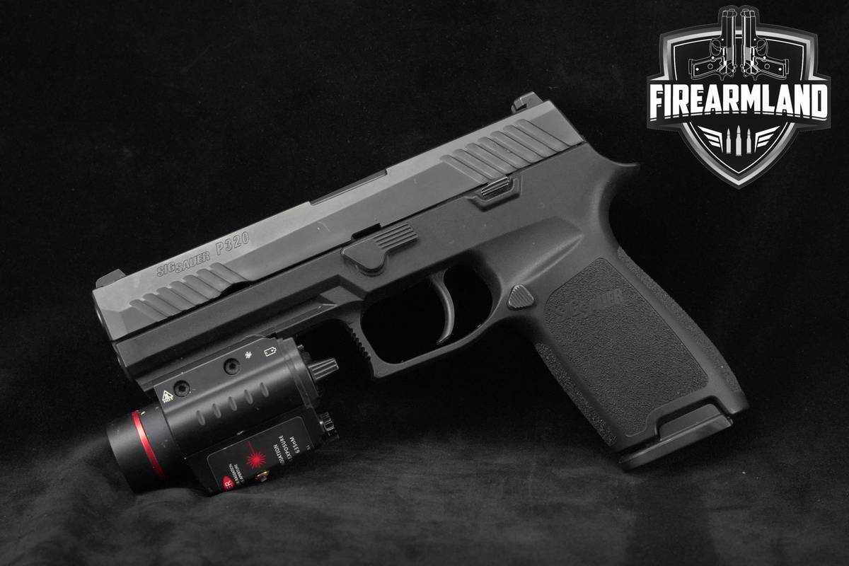 Sig Sauer P320 40 S&W 4.7" P320 P-320 +3 MAGS & WEAPON LIGHT/LASER