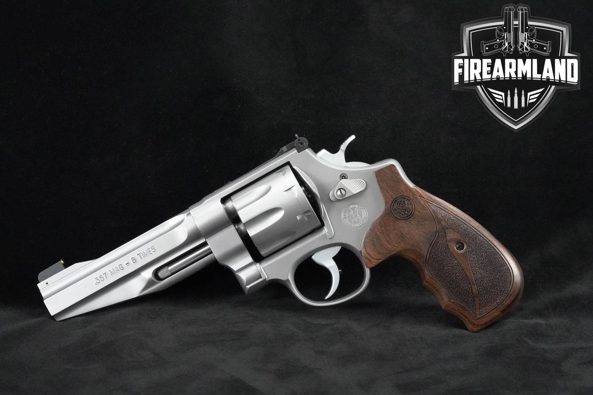 Smith & Wesson Model 627-5 Performance Center 8-Times 357-Magnum S&W 627-5