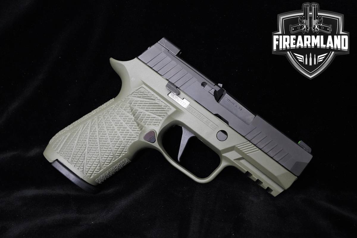 Sig Sauer P320XC-9-BXR3-R2 Compact 9mm 3.6" Sig-Sauer P320 P-320 +ORIG CASE