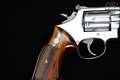 1984 Smith & Wesson (S&W) Model 19-5 .357 Mag. Nickel Plated in Very Good Condition Image 4
