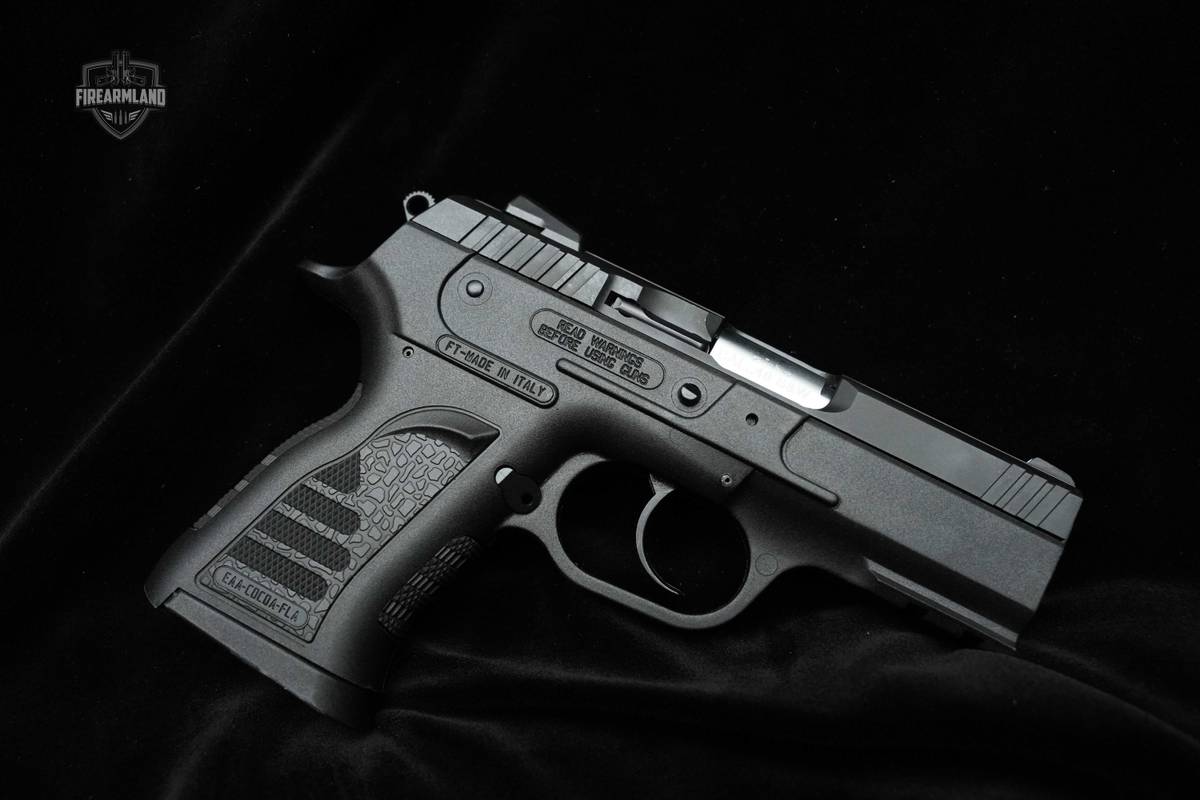 Tanfoglio EAA Witness-P Carry 40S&W EAA 40 S&W Witness P Pistol DA/SA CZ-75