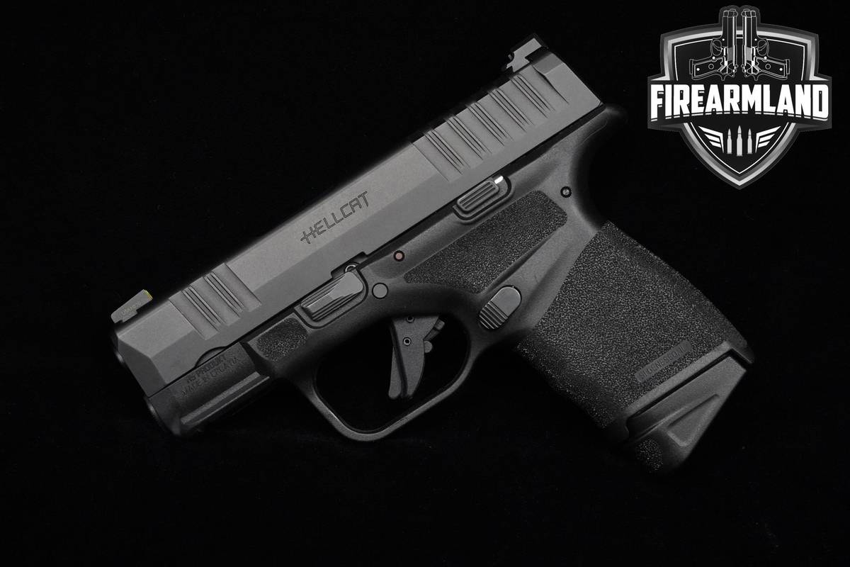 Springfield Armory Hellcat 9mm 3" Springfield Hellcat +4 MAGS & ORIG BOX