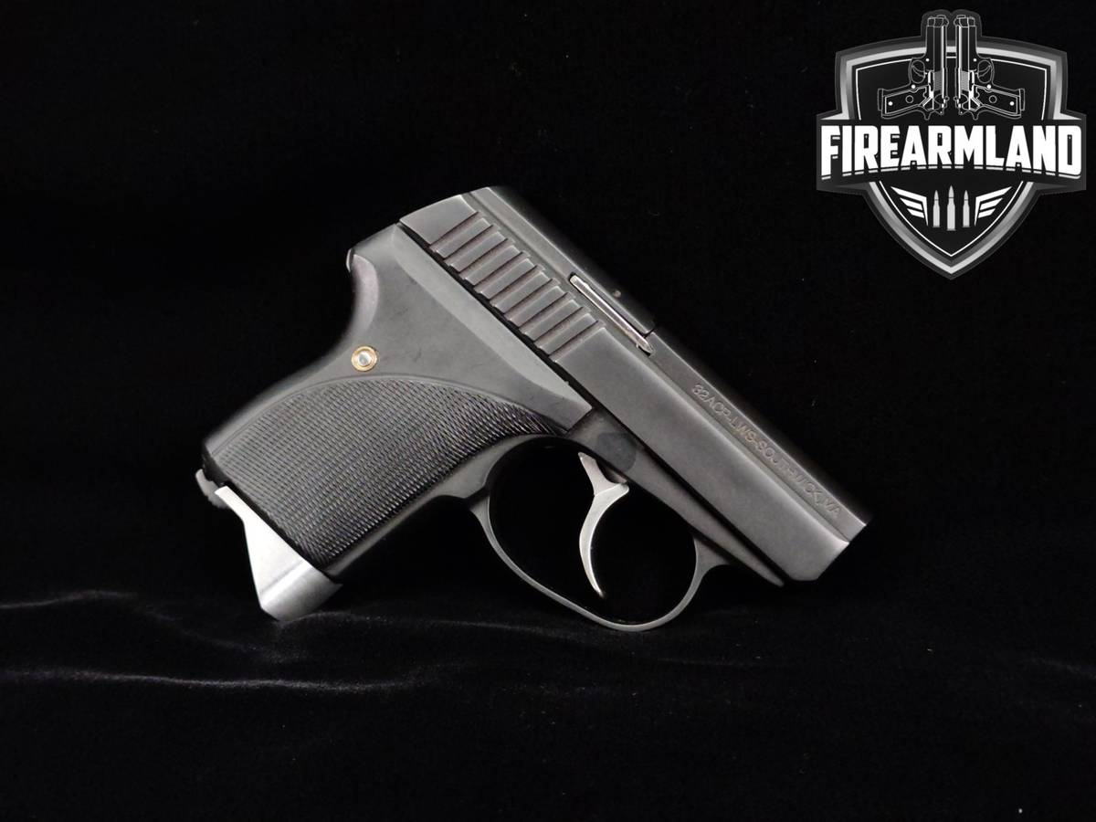 POCKET-CARRY L.W. Seecamp LWS-32 32ACP 2.06" Stainless Pistol +ORIG BOX