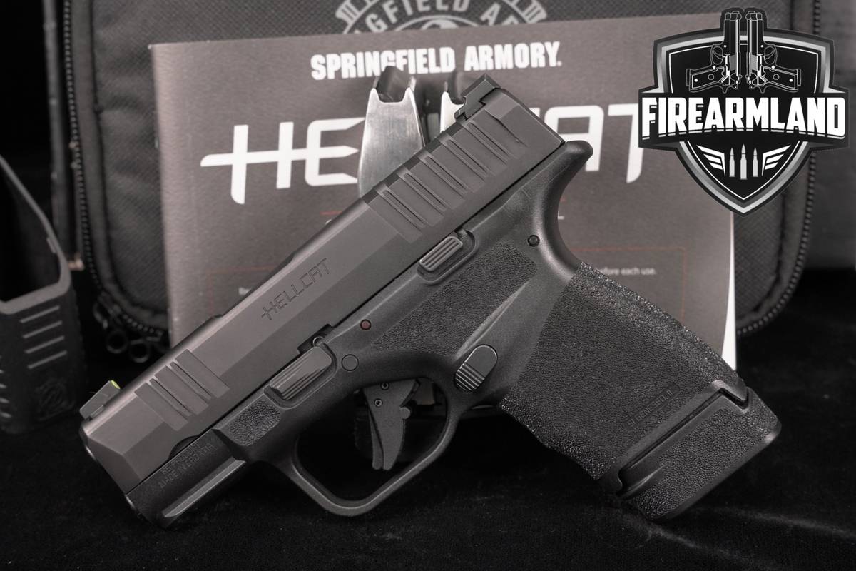 Springfield Armory Hellcat 9mm +3 MAGS & ORIG BOX