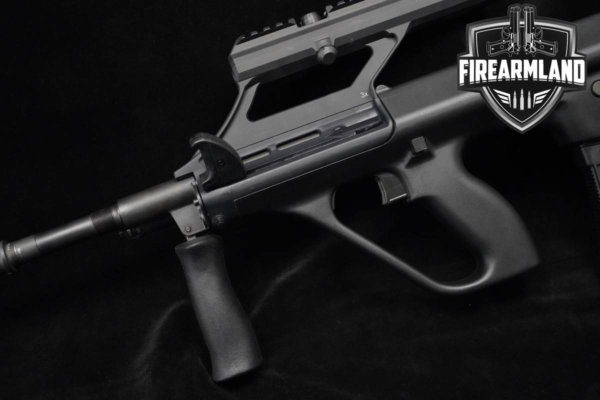 Steyr Arms AUG A3-M1 16" 5.56 NATO Mannox Steyr AUG Tactical Bullpup +SCOPE