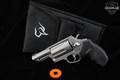 Taurus The Judge .45 LC/.410 Stainless Steel in Excellent Condition Image 2
