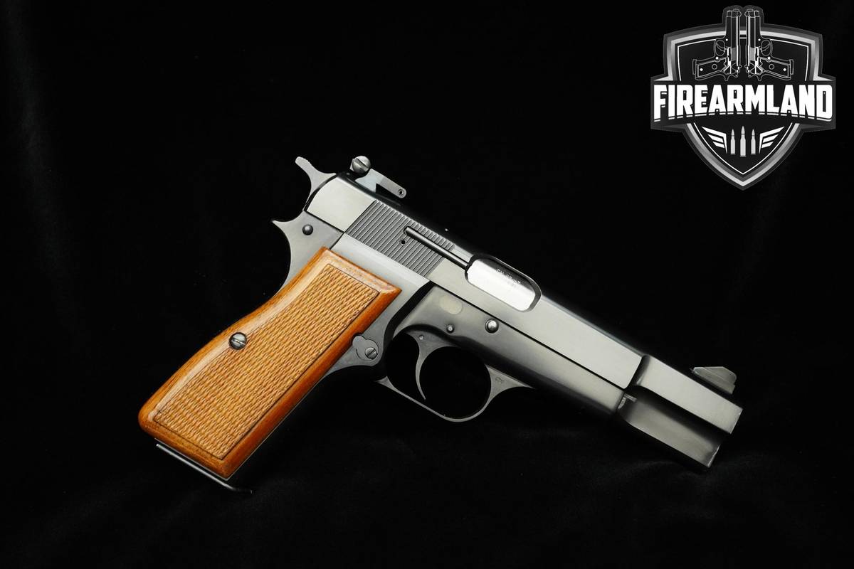 1971 Browning HI-Power C Series 9mm 4.75" Blued HI-Power Browning