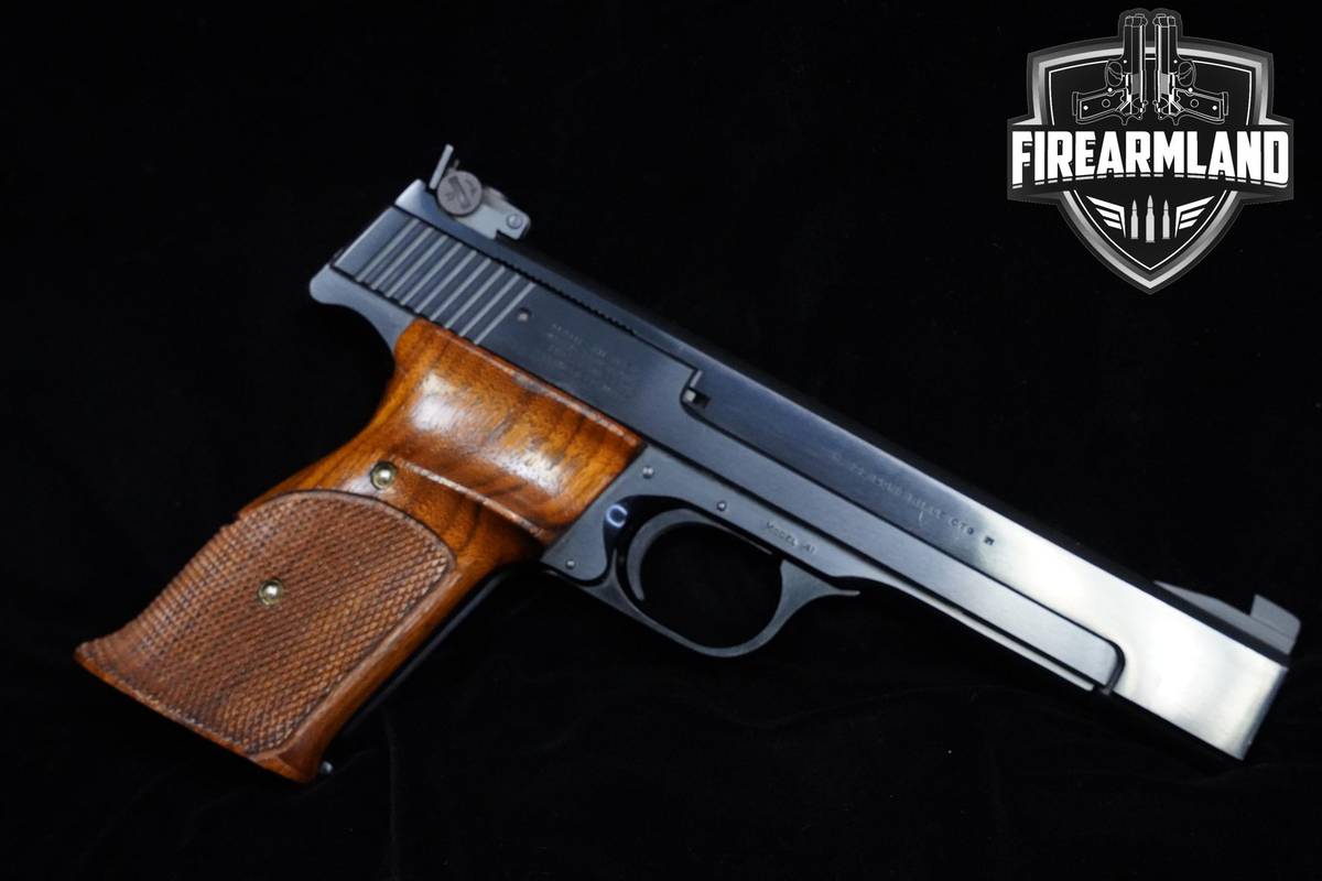 1970-1971 Smith & Wesson (S&W) Model 41 22LR 5.5" Blued S&W 41