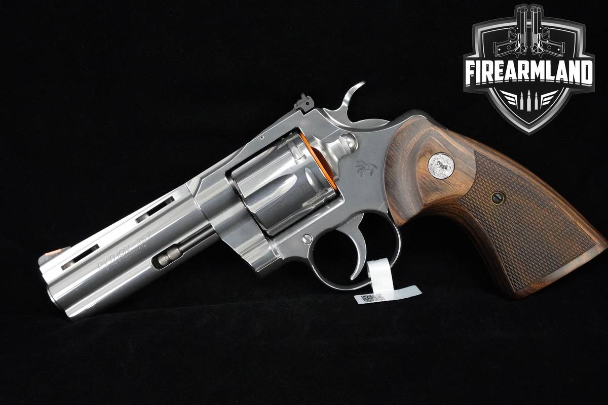 LIKE-NEW Colt Python 357 Magnum 4.25" Stainless Colt-Python DA/SA DESIRED