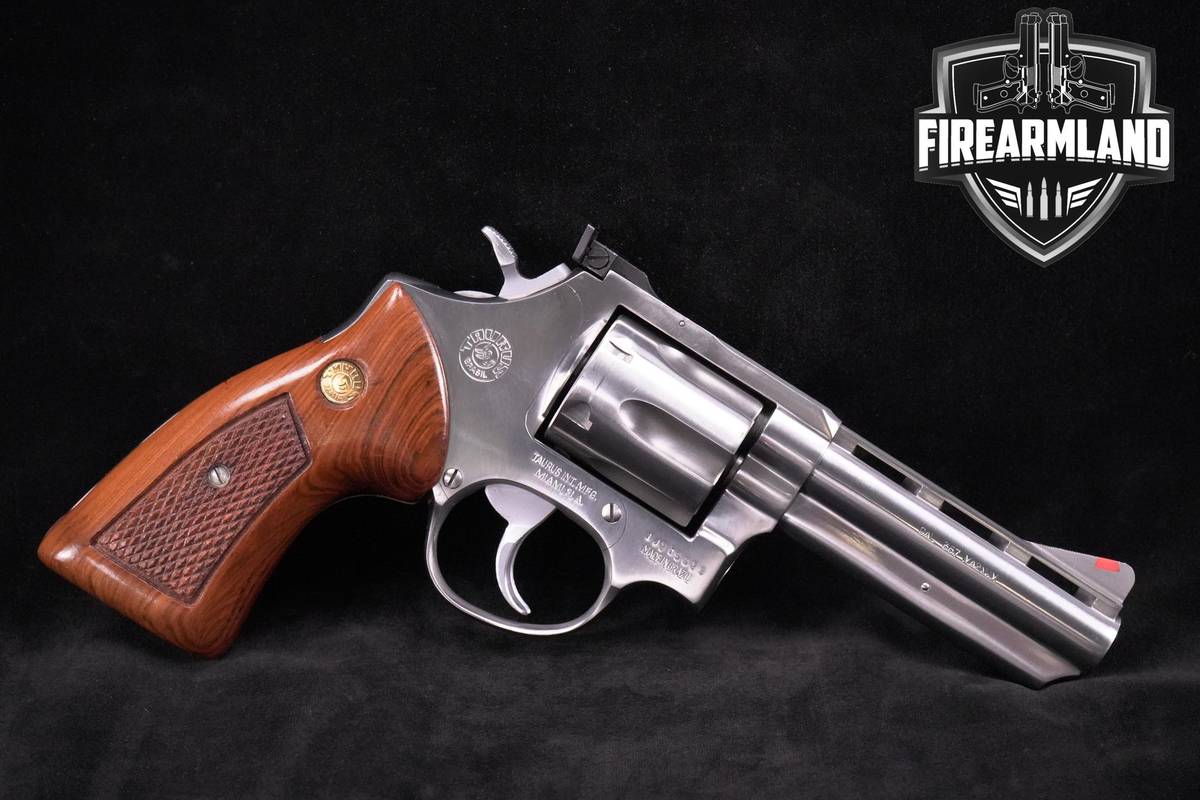 Taurus Model 689 357-Magnum 4" Stainless Taurus 689 ORIG-BOX