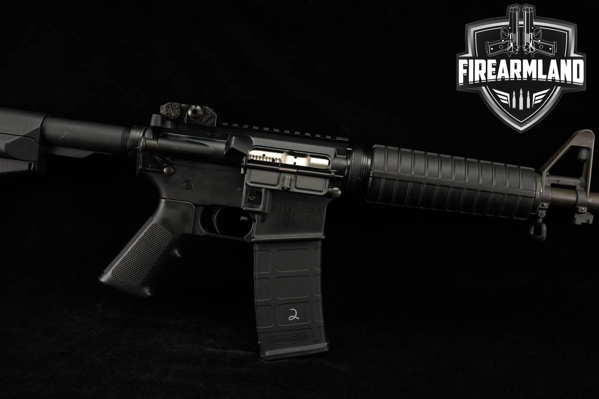 Smith & Wesson S&W M&P-15 5.56 NATO AR15 16" Magpul ACS Stock M&P15