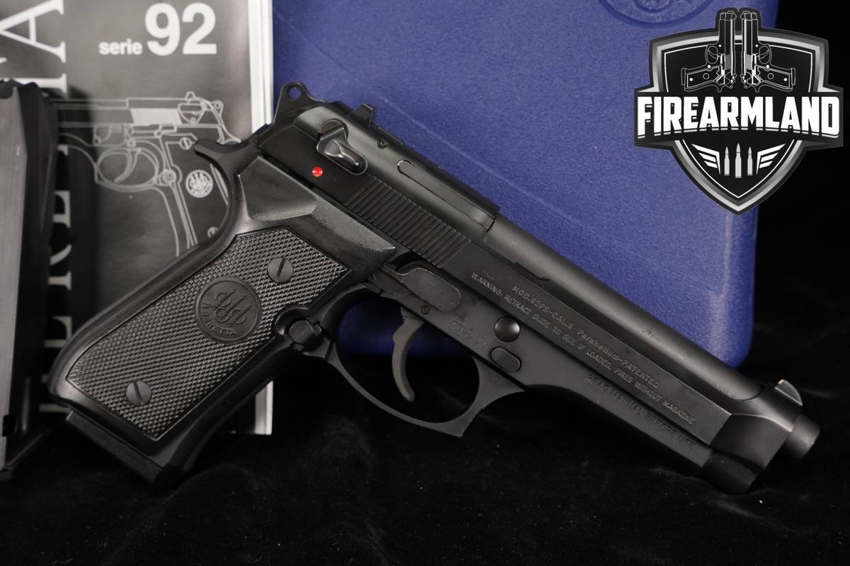P Beretta Mod 92FS 9mm 4.9" 92 FS +2 MAGS, ORIG CASE