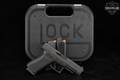 Glock G48 9mm Luger Two-Tone Silver & Black in Excellent Condition Image 2