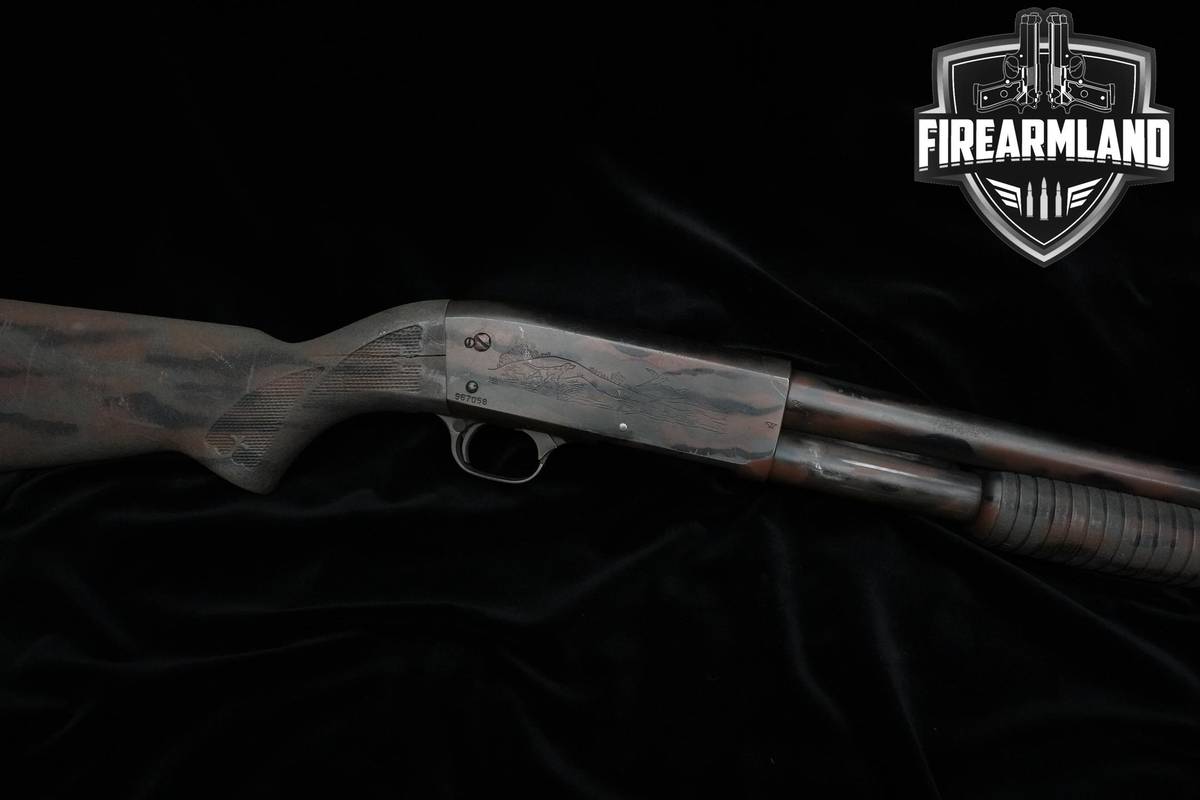 1967 Ithaca Model 37 Featherlight Trap 12-Gauge 30" CAMO 37 Ithaca 2 3/4"