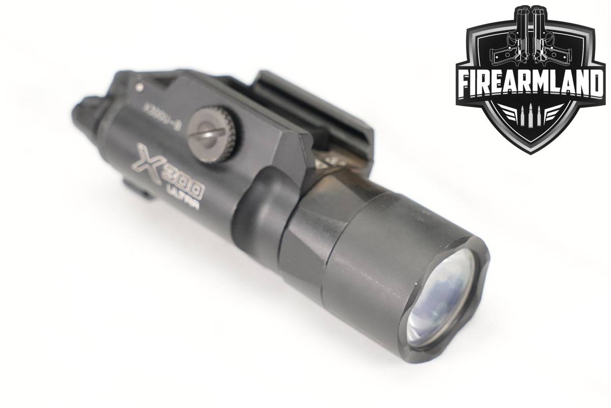 SureFire X300 Ultra 1,000 Lumens & 11,300 Candela Weapon Light X300U X-300