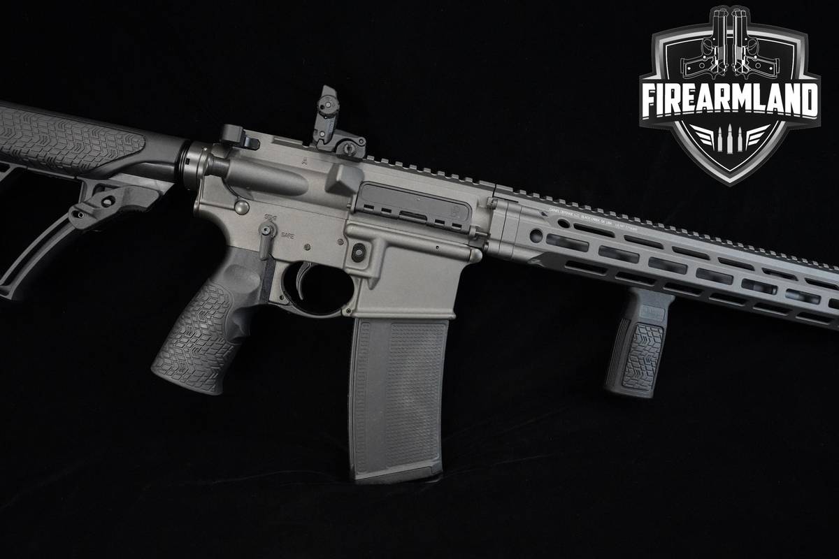 Daniel Defense DDM4-V7 5.56 NATO AR-15 AR15 DDM4-V7 Daniel-Defense-DDM4V7