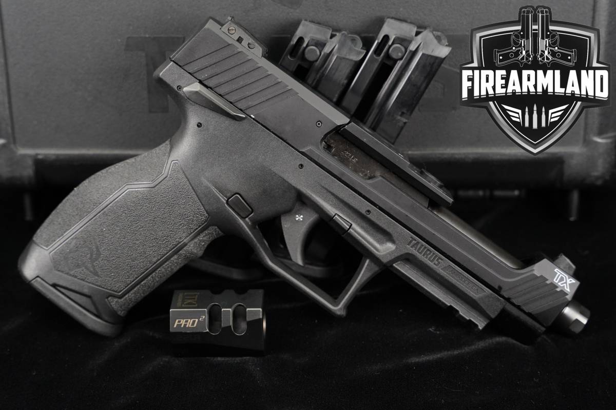 Taurus TX22 Competition SCR Steel Challenge Ready 22LR +3 MAGS & ORIG CASE