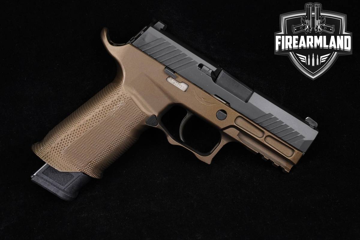 ICARUS FRAME Sig Sauer P320 Compact 9mm 3.9" FDE P 320 +2 MAGS