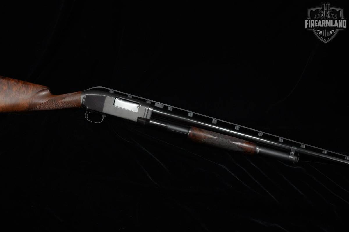ANTIQUE 1919 Winchester Model 12 Trap 12-Gauge 30" Blued Winchester 2-3/4"