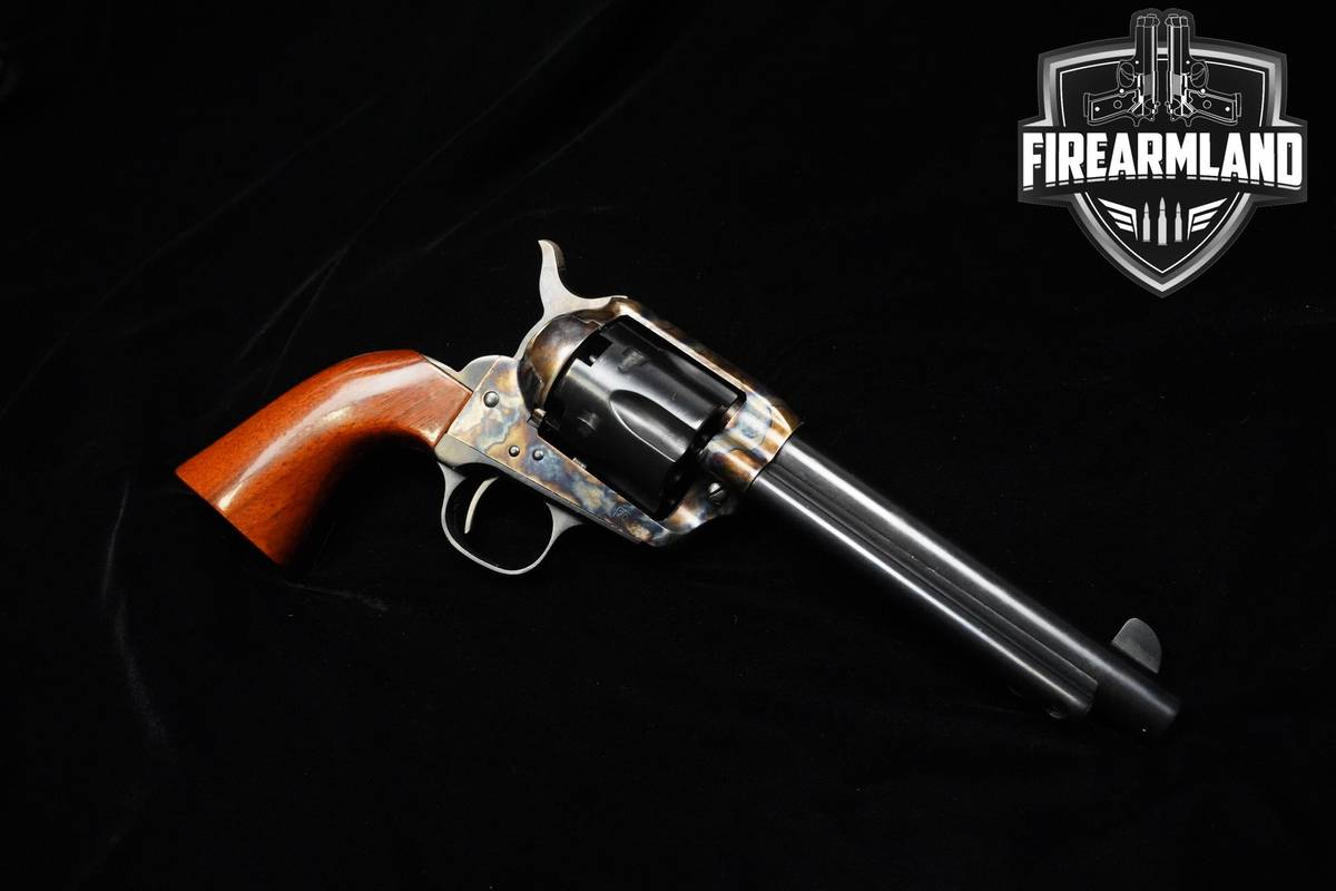 A Uberti Model 1873 Cattleman Black Powder 44 BPM CASE HARDENED Uberti SAA