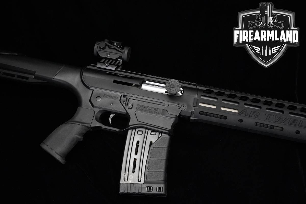 Panzer Arms AR-Twelve 12-Gauge 20" Panzer-Arms AR-Twelve AR-12 AR12 +OPTIC