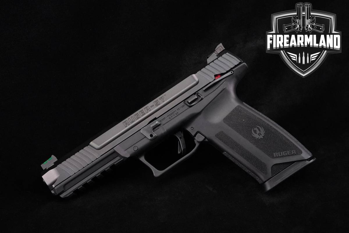 HIGH-CAPACITY Sturm-Ruger 57 5.7x28mm 4.94" Five-Seven +2-MAGS & ORIG-CASE