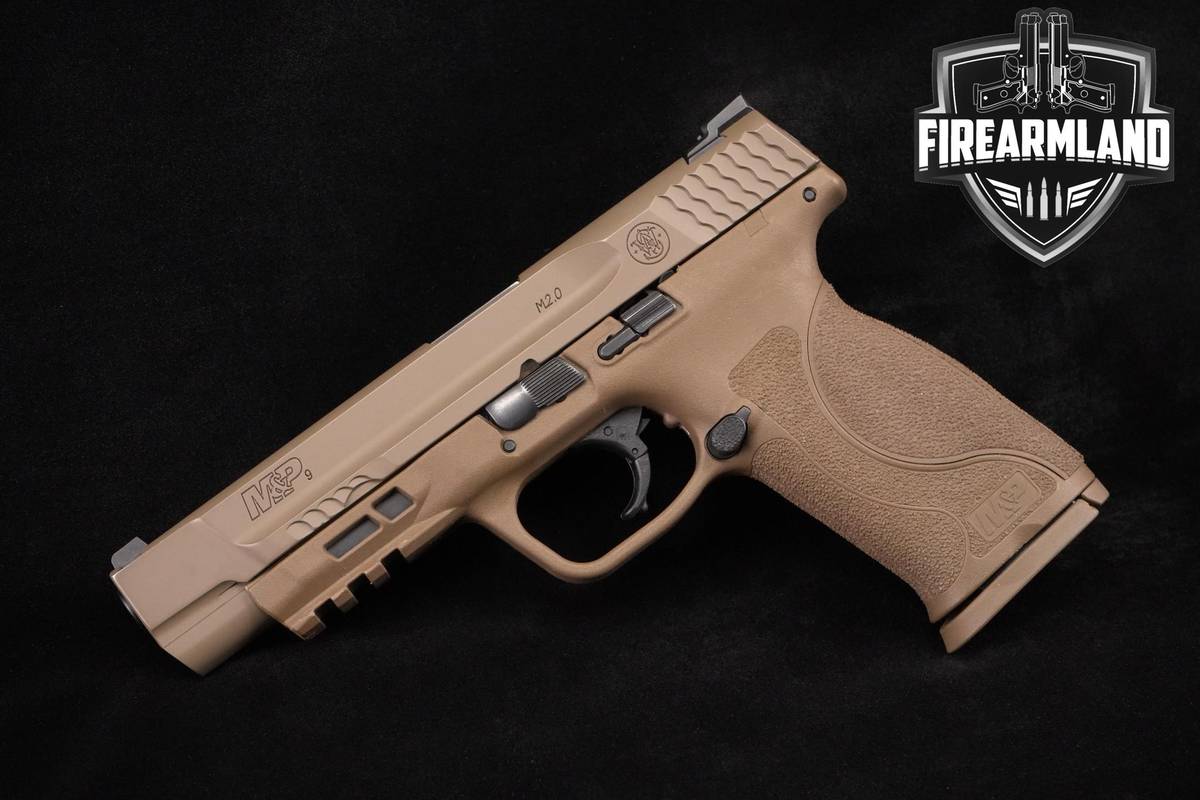 Smith & Wesson S&W M&P-9 M2.0 Full Size FDE 5" 2.0 M&P9 +4 MAGS
