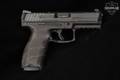 Heckler & Koch (H&K, HK) VP9 V1 9mm Luger Black in Excellent Condition Image 4