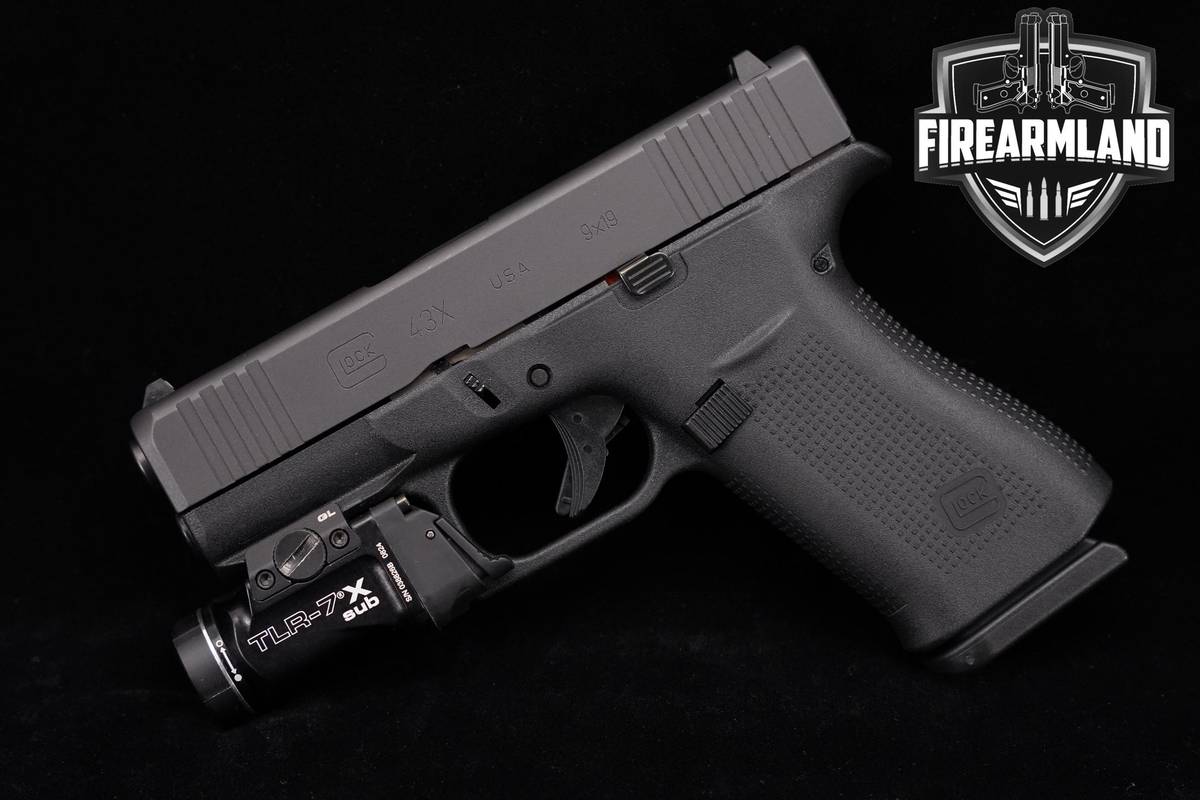 Glock 43X Rail 9mm 3.41" G43-X G43X +2 MAGS, STREAMLIGHT TLR-7X & OG CASE