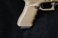 Glock 17 Gen3 Dark Earth Two-Tone 9mm Luger Two-Tone in Excellent Condition Image 5