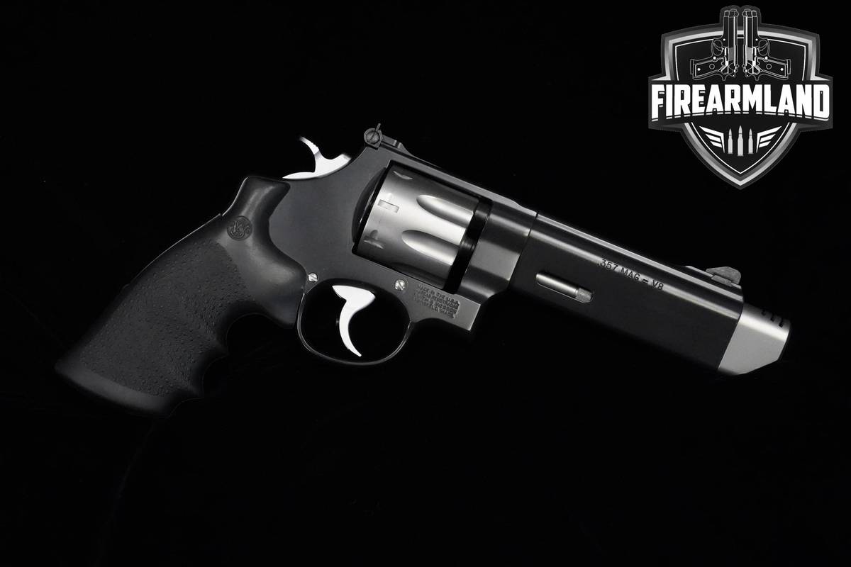 Smith & Wesson (S&W) Model 627-5 VCOMP V8 Performance Center 357 Magnum S&W