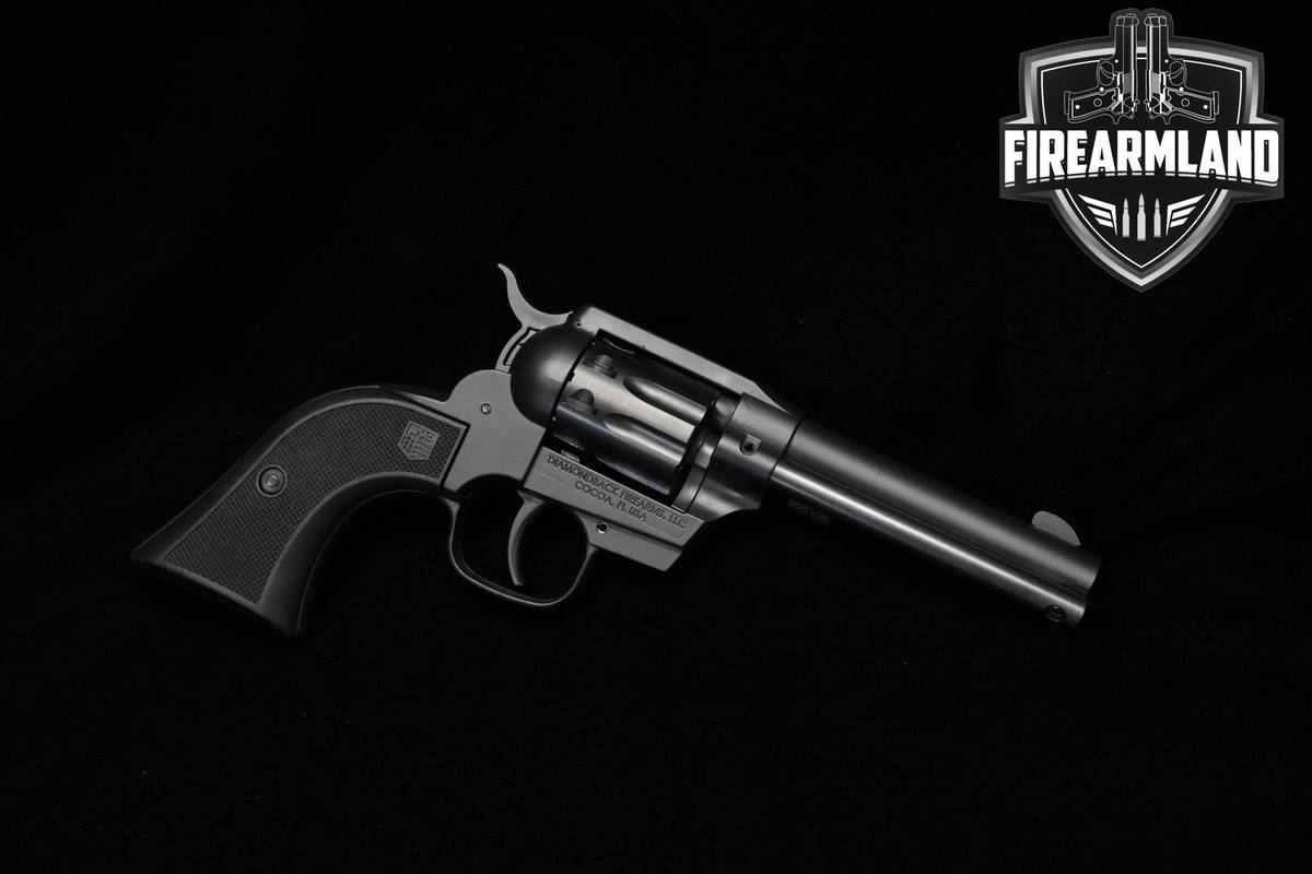 Diamondback Sidekick .22 LR / .22 MAG 4.5" Diamondback +ORIG BOX & HOLSTER