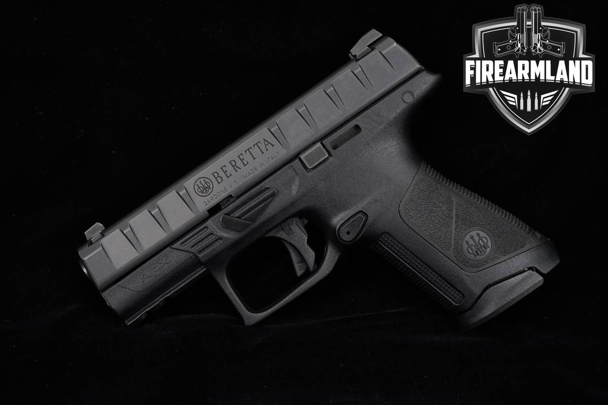 Beretta APX Centurion 9mm 3.7" Compact Carry Pistol +2 MAGS & ORIG CASE
