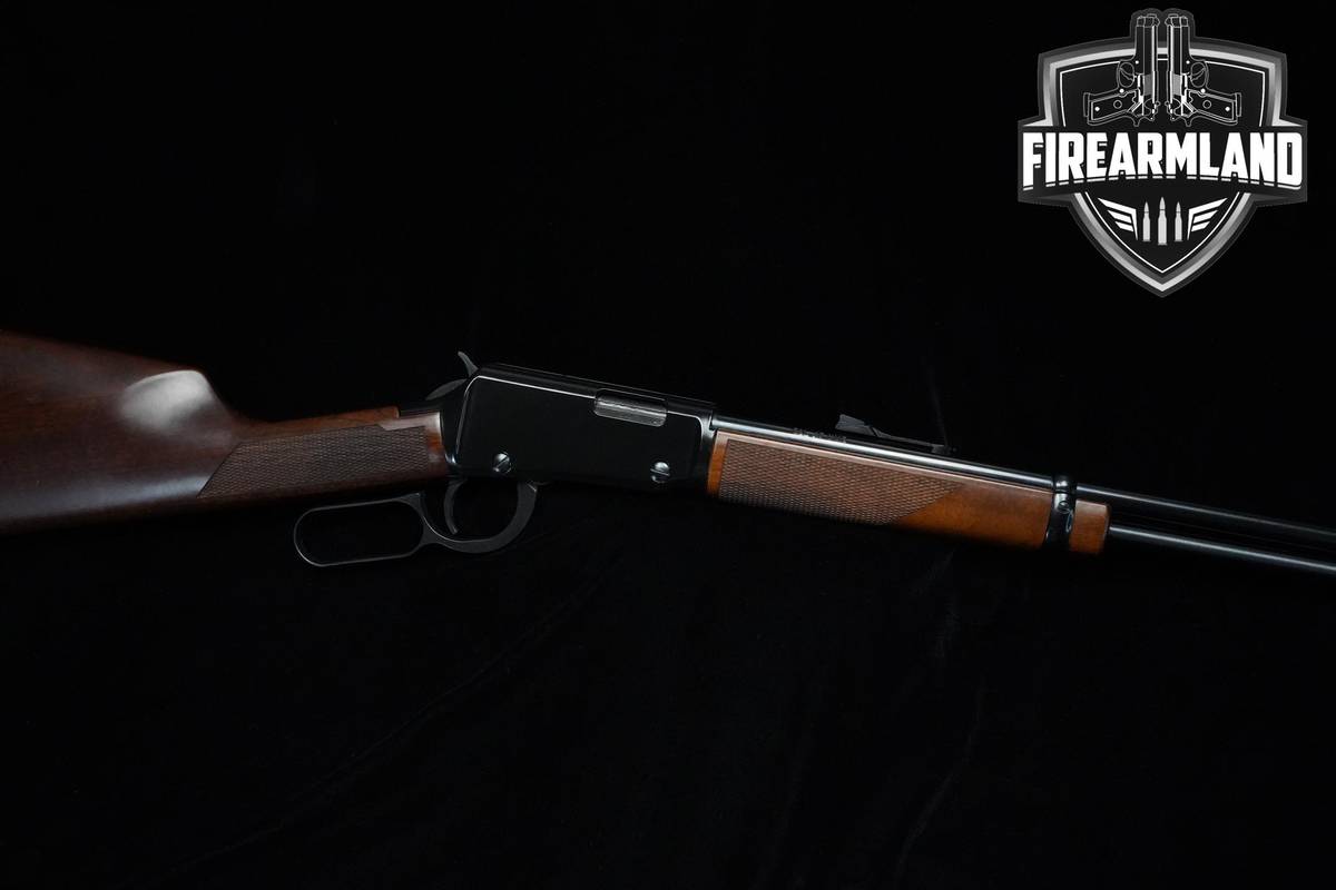 Henry H001V Lever Varmint 17 HMR 20" Blued Henry +ORIG BOX
