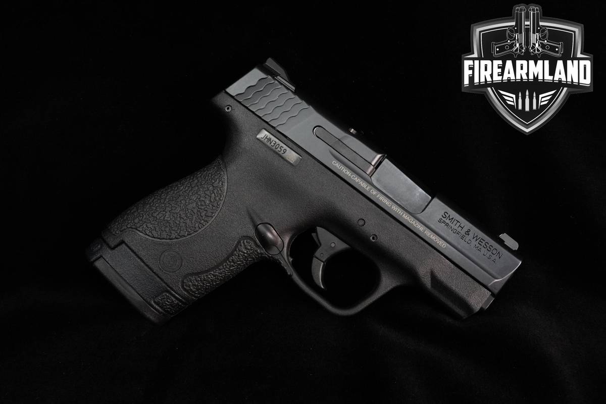 Smith & Wesson (S&W) M&P40 Shield M1.0 40 S&W 3.1" Armornite M&P-40 +3 MAGS